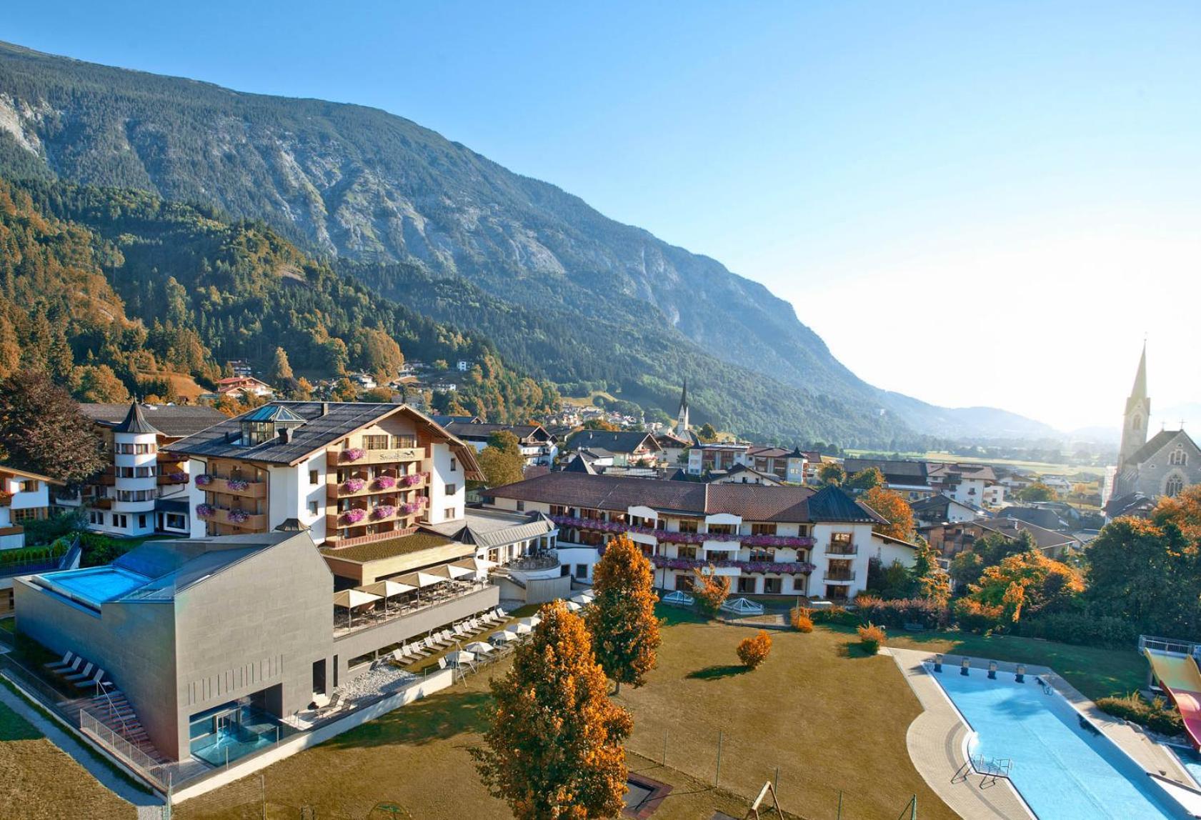 All In Resort Schwarzbrunn 施坦斯 外观 照片